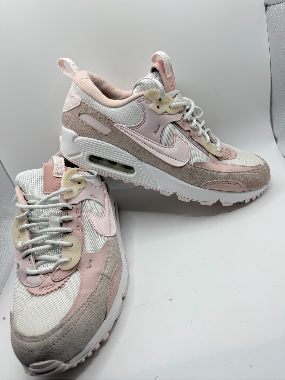 Nike Women's Pale Pink & Cream Air Max Style Sneakers